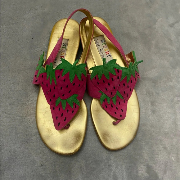 Stuart Weitzman vintage strawberry thong sandals - Picture 1 of 7
